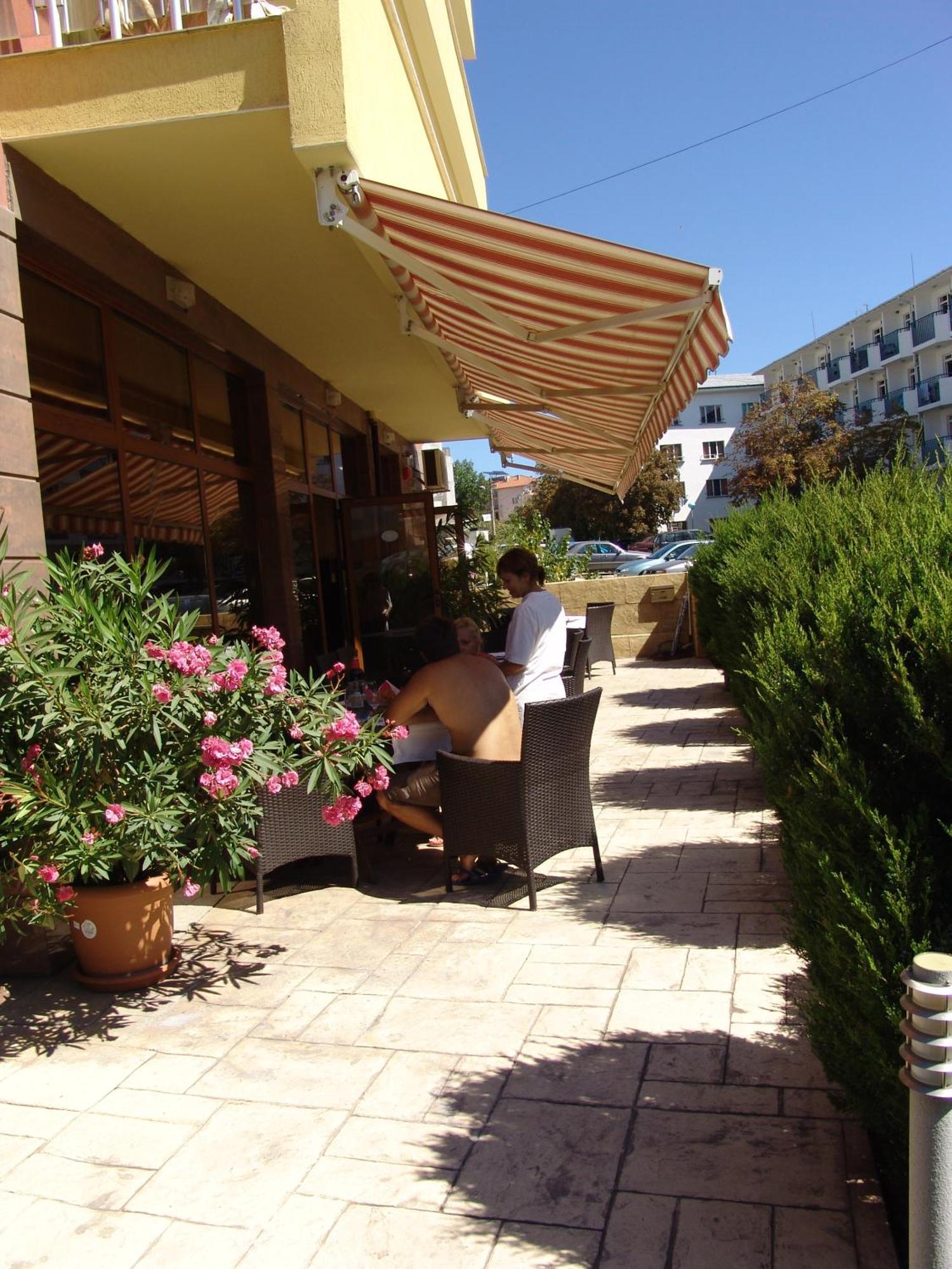 Hotel Buena Vissta Primorsko Exterior foto